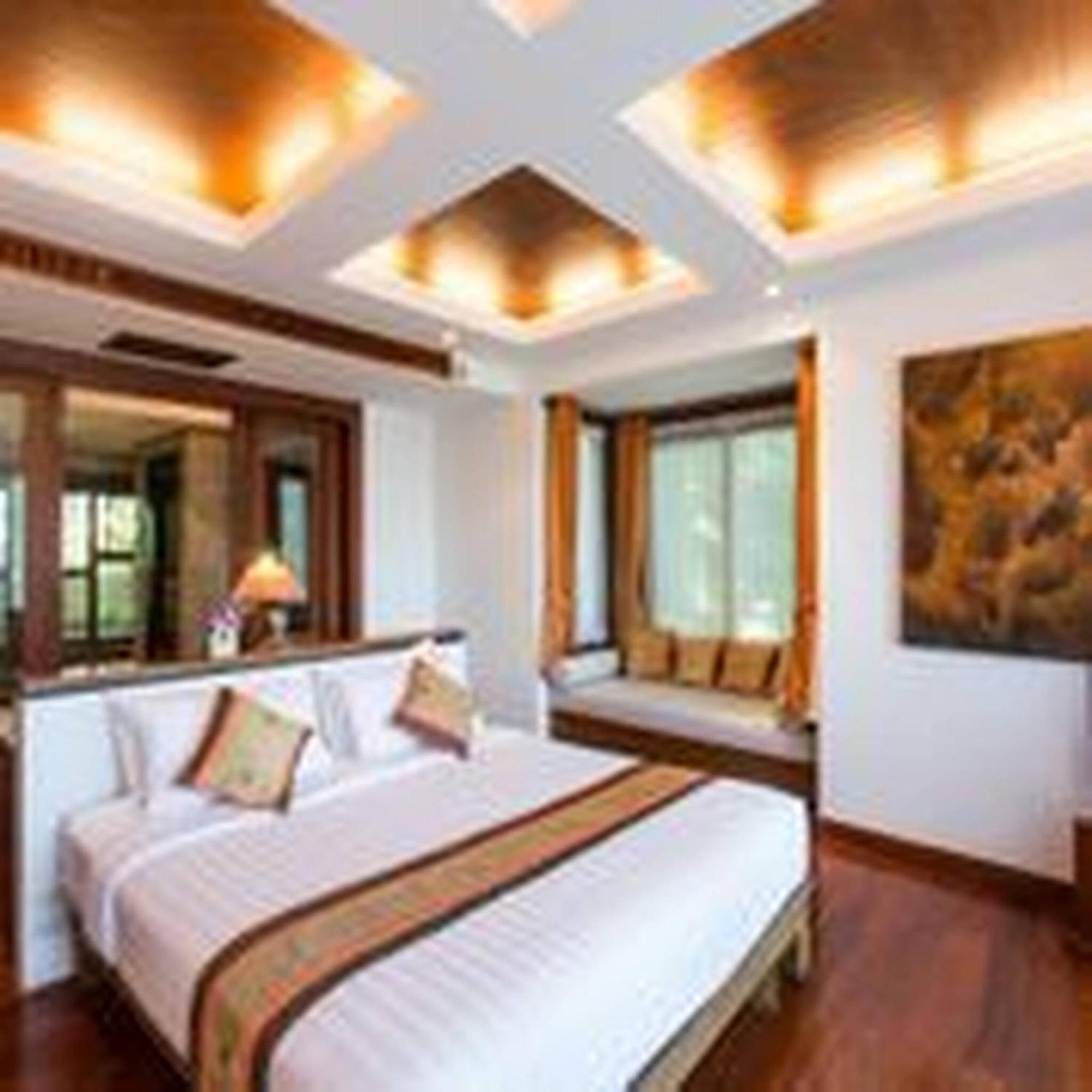 Beautiful 4 Bedroom For Rent In Surin Hill Phuket